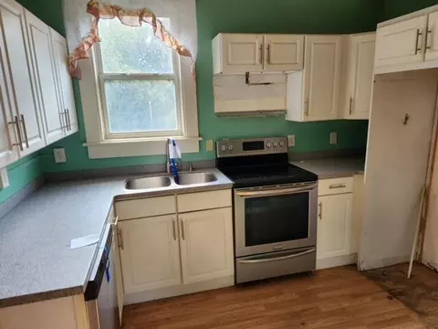 209 Laurel St, Hazard, KY 41701 photo 6