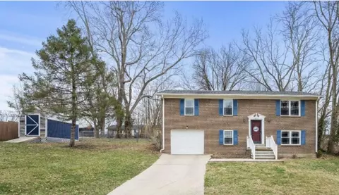 207 Davis St, Berea, KY 40403