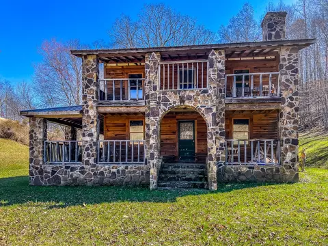 Undisclosed, Beattyville, KY 41311