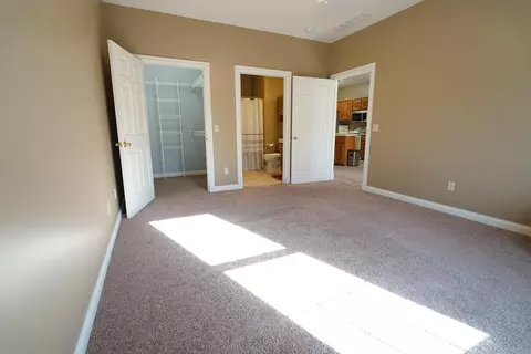 Bedroom - 528 E Walnut, Danville, KY 40422 photo 3 of 3