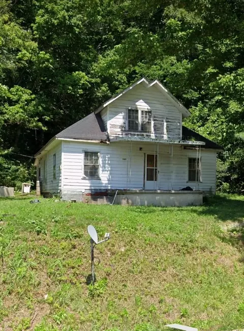 1505 Beattyville Rd, Irvine, KY 40336