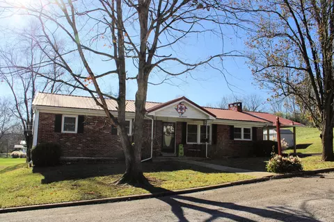 100 Robin Ln, Carlisle, KY 40311