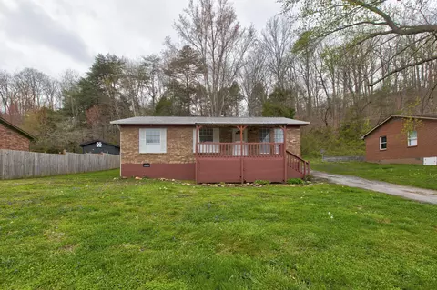 75 Holiday Hills Rd, Clay City, KY 40312