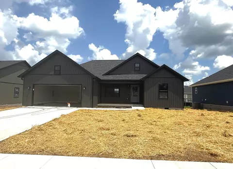 469 Pinehurst Way, Harrodsburg, KY 40330