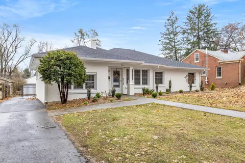 214 Glendover Rd, Lexington, KY 40503