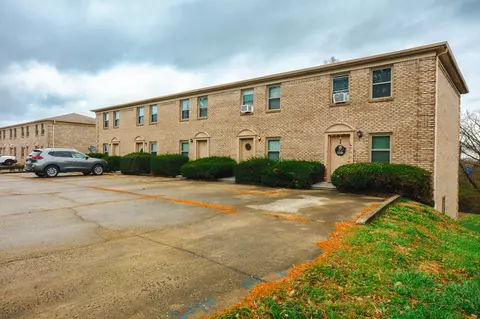 223 225 Churchill Dr, Richmond, KY 40475