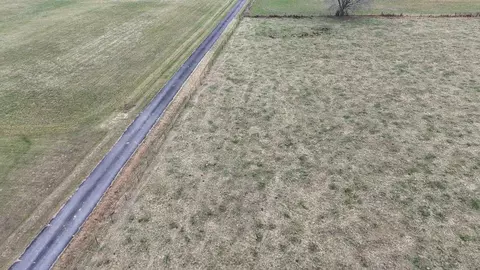 216 W Bernard Rd, Russell Springs, KY 42642