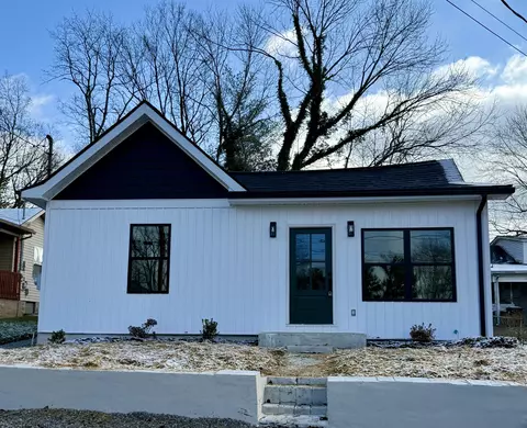 318 Second St, Midway, KY 40347