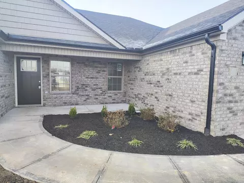 317 Mohegan Trl, Richmond, KY 40475