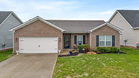 1369 Silver Springs Dr, Lexington, KY 40511
