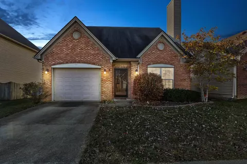 2433 Rockaway Pl, Lexington, KY 40511
