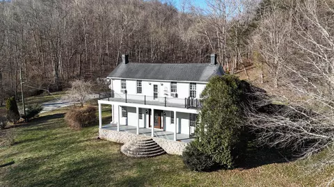 3067 S Ripley Rd, Maysville, KY 41056
