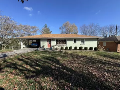 411 Crab Orchard Rd, Lancaster, KY 40444