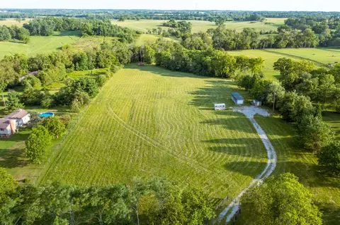 5750 Van Meter Rd, Winchester, KY 40391 photo 5