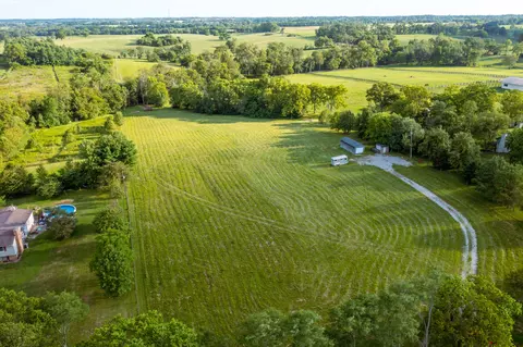 5750 Van Meter Rd, Winchester, KY 40391 photo 4