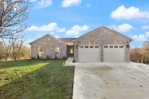 1077 Amberly Way, Richmond, KY 40475