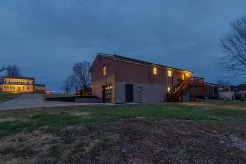 Exterior - 61 Longview Ct, Lancaster, KY 40444 photo 6 of 21