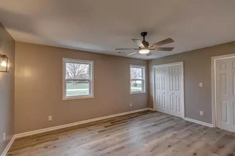 Bedroom - 61 Longview Ct, Lancaster, KY 40444 photo 2 of 7