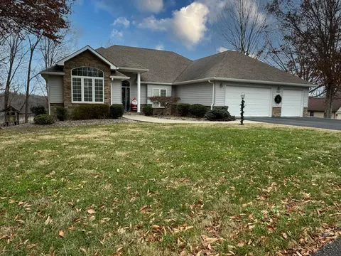 1057 Lily Creek Resort Rd, Jamestown, KY 42629