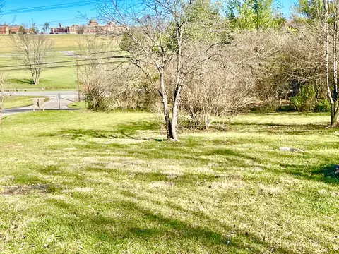 3292 Bracktown Rd, Lexington, KY 40511