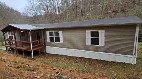 181 Dix Rd, Hazard, KY 41701 photo 4
