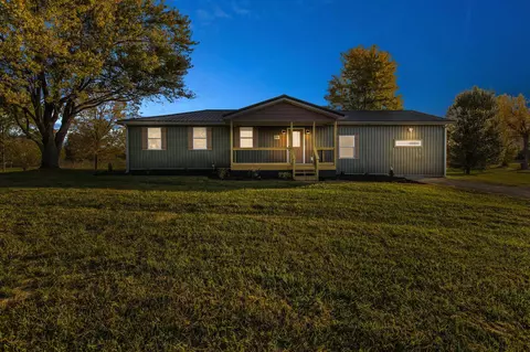 2800 Fox Rd, Jeffersonville, KY 40337