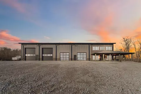 196 Knoll Ln, Nancy, KY 42544