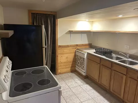 Kitchen - 15 S Fork S Road Rd, Stanton, KY 40380 photo 2 of 2