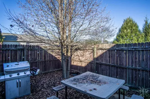Exterior - 20 Timber Ridge Way, Corbin, KY 40701 photo 9 of 11