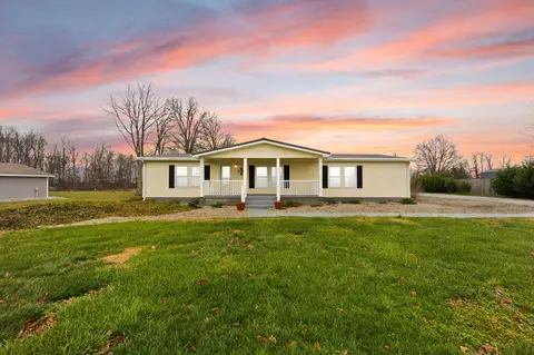 1825 Gaffney Rd, Crab Orchard, KY 40419