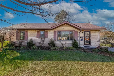 492 Lamont Dr, Lexington, KY 40503
