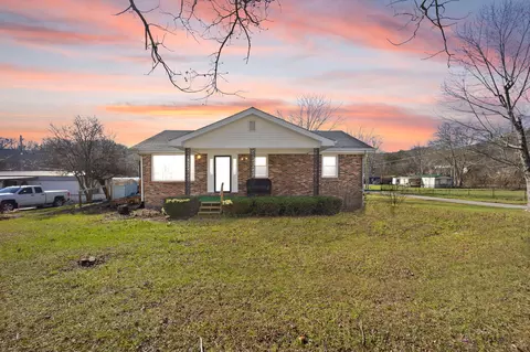 1241 Flat Gap Rd, Berea, KY 40403