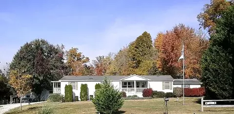 680 Runway Dr, Williamsburg, KY 40769