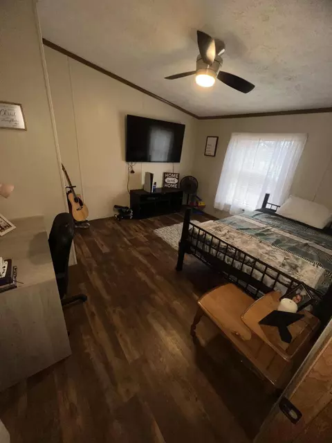 2472 Dreyfus Rd, Waco, KY 40385 photo 5