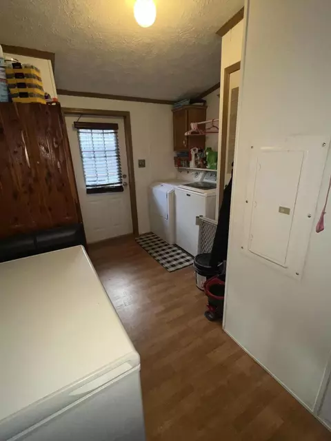 2472 Dreyfus Rd, Waco, KY 40385 photo 18