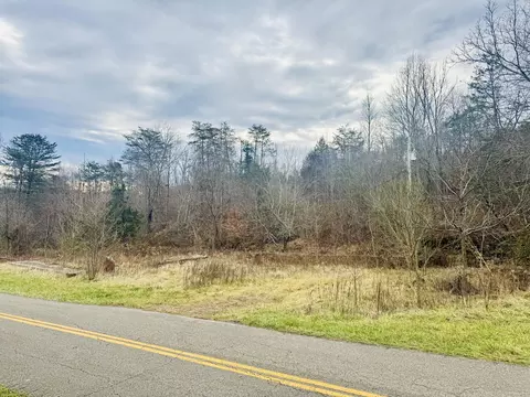 965 New Zion Rd, Williamsburg, KY 40769