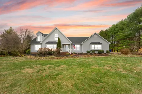 134 Lin Don Dr, Somerset, KY 42503