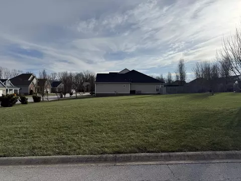 1014 Pinetree Rd, Versailles, KY 40383