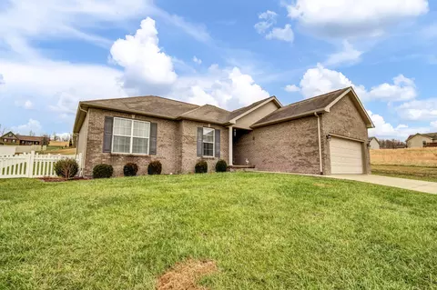 Exterior - 37 Grayson Dr, Morehead, KY 40351 photo 2 of 5