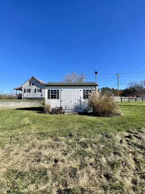 864 N Hwy 7, Sandy Hook, KY 41171 photo 2