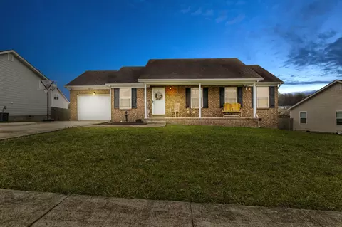 6013 Jeffrey Ct, Lawrenceburg, KY 40342