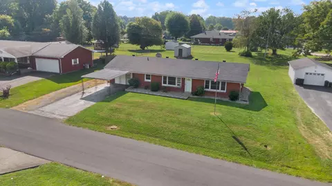 51 Tonkin Dr, Russell Springs, KY 42642