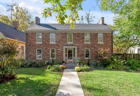 121 W Bruen St, Midway, KY 40347