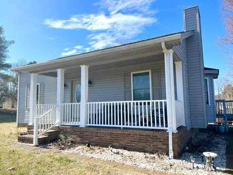 Exterior - 46 Old Flat Lick Rd, Flat Lick, KY 40935 photo 1 of 2