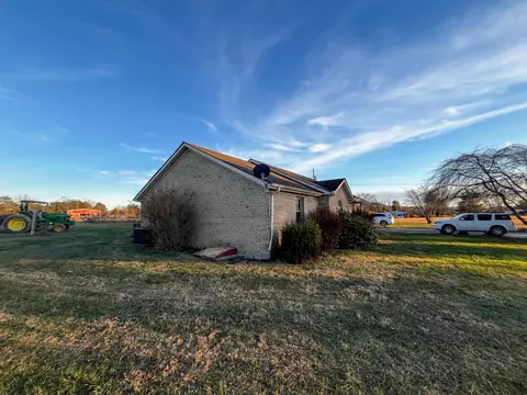 151 Bethlehem Rd, Waco, KY 40385 photo 4