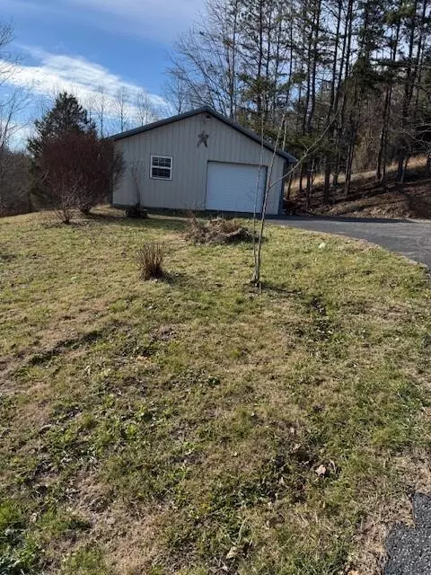 115 Dean Rd, Mckee, KY 40447 photo 5