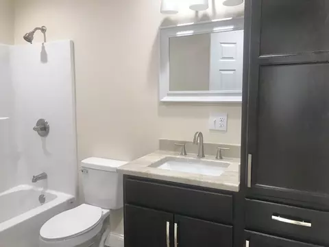 Bath - 105 Bluegrass Way, Grayson, KY 41143 photo 2 of 3