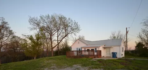 414 Old Dixville Rd, Harrodsburg, KY 40330