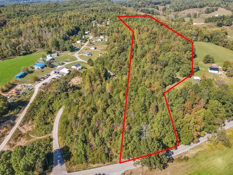 7777 Welchburg Rd, Annville, KY 40402