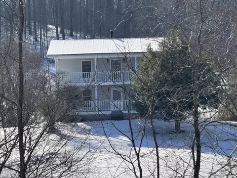155 Cornett Rd, Annville, KY 40402